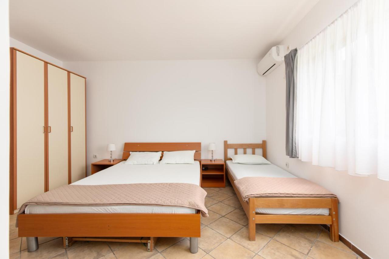 Apartments Bojic Tivat Extérieur photo